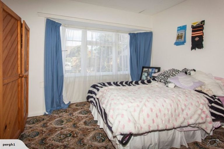 Photo of property in 1/124 Wairakei Road, Bryndwr, Christchurch, 8053