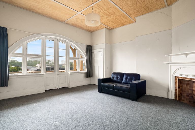 Photo of property in 685 George Street, North Dunedin, Dunedin, 9016