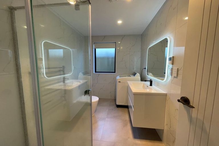Photo of property in 31 Koropa Road, Flat Bush, Auckland, 2019