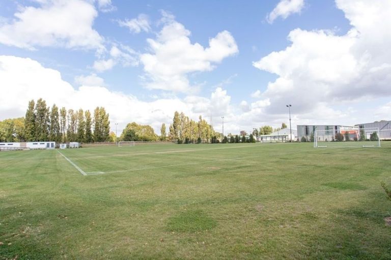 Photo of property in 14 Whittington Avenue, Woolston, Christchurch, 8023