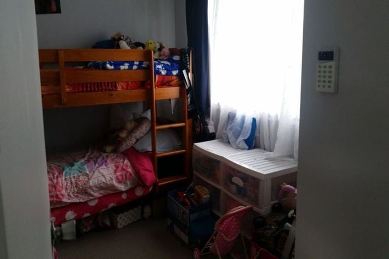 Photo of property in 6a Henderson Avenue, Tuakau, 2121