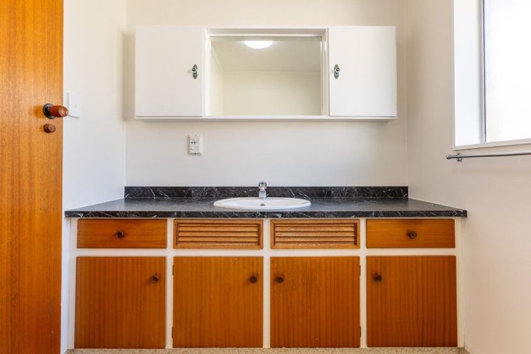 Photo of property in 41 Atkinson Street, Woodville, 4920