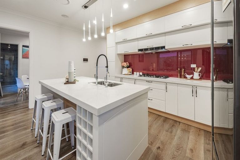 Photo of property in 5 Wallen Road, Flat Bush, Auckland, 2019