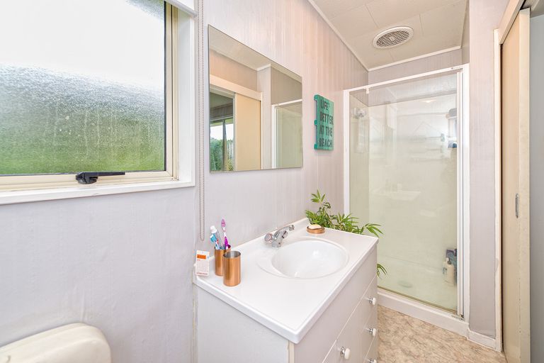 Photo of property in 220 Goodwin Road, Aka Aka, Waiuku, 2682