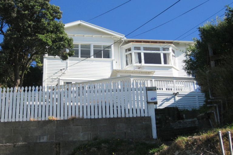 Photo of property in 24 Imperial Terrace, Melrose, Wellington, 6022