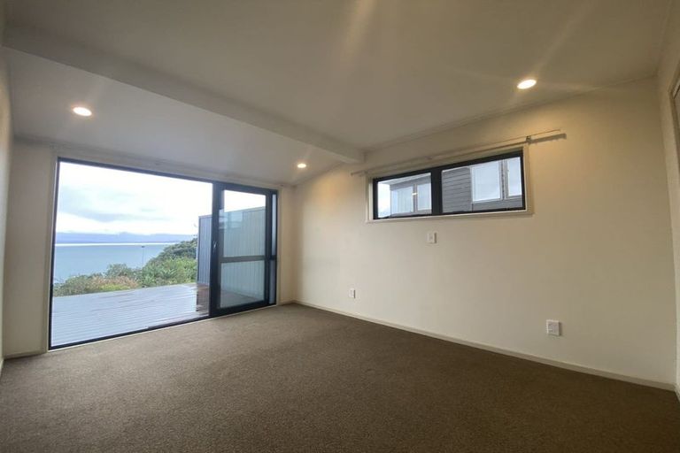 Photo of property in 1446 Whangaparaoa Road, Army Bay, Whangaparaoa, 0930