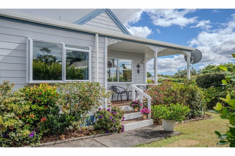 Photo of property in 24 Cannon Drive, Kerikeri, 0230