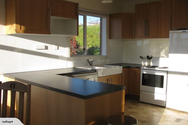 Photo of property in 50 Middleton Road, Kew, Dunedin, 9012