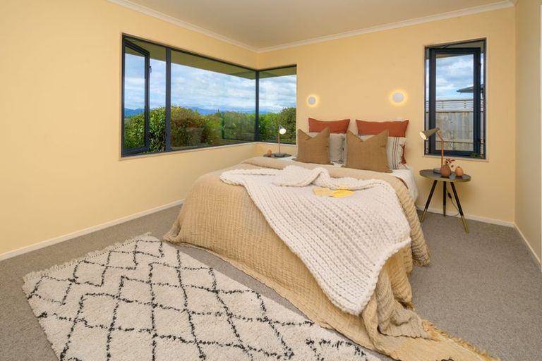 Photo of property in 6 Coutts Place, Mapua, 7005