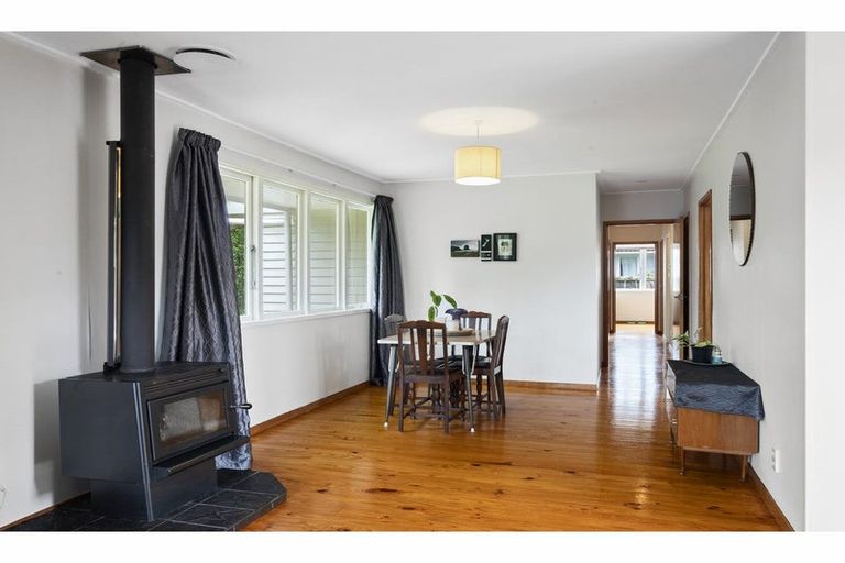 Photo of property in 38 Hamilton Drive, Waiuku, 2123