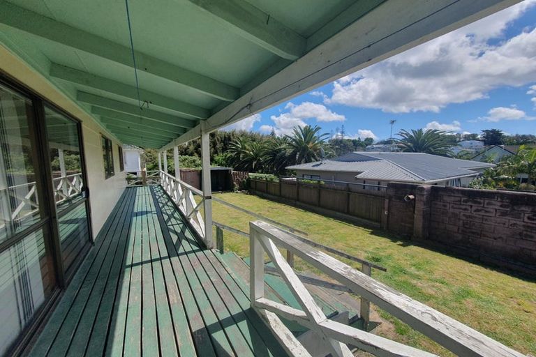 Photo of property in 4104 Great North Road, Glen Eden, Auckland, 0602