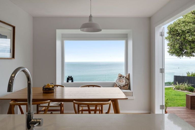 Photo of property in 191 Severn Street, Island Bay, Wellington, 6023