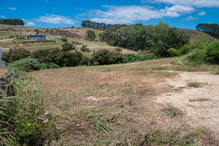 Photo of property in 14 Pekama Drive, Cable Bay, 0420