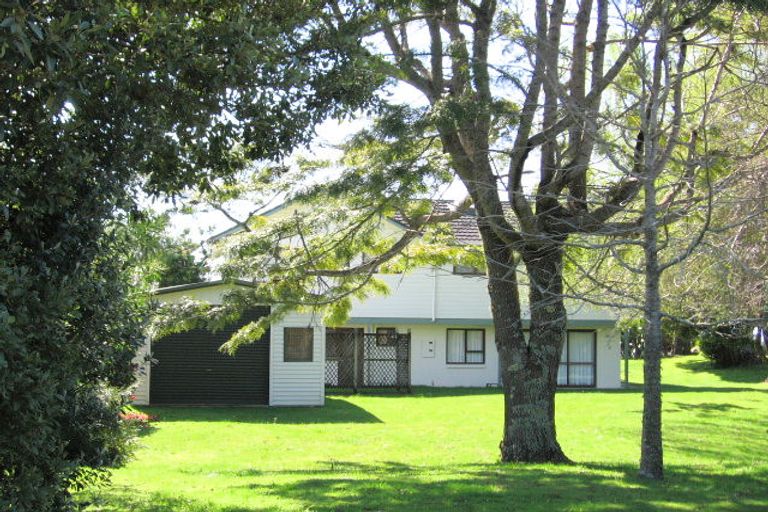 Photo of property in 11 Endeavour Place, Cooks Beach, Whitianga, 3591