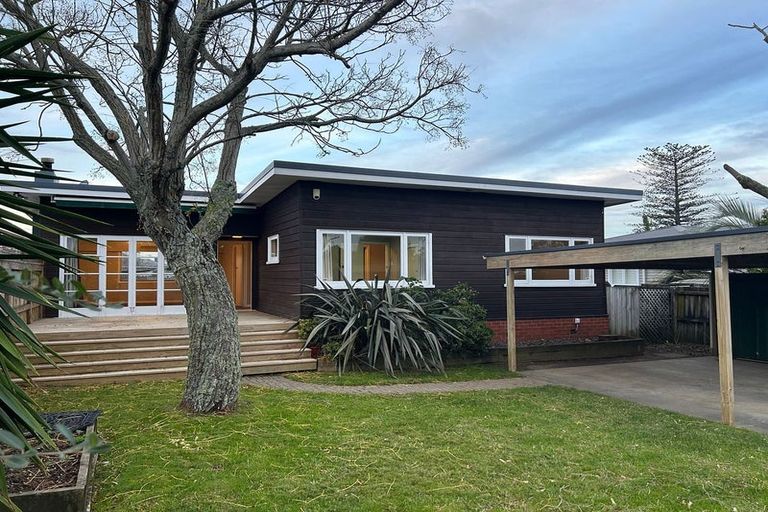 Photo of property in 36 Vincent Street, Howick, Auckland, 2014