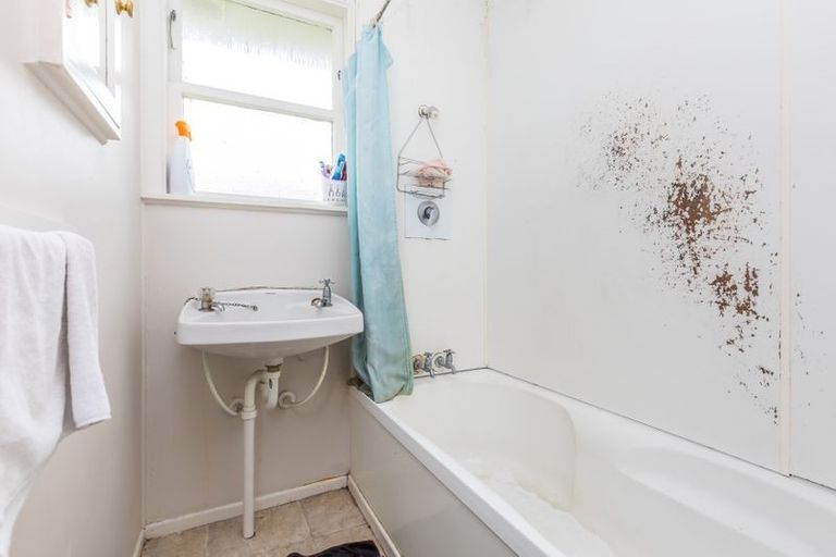 Photo of property in 1 Parker Crescent, Otara, Auckland, 2023