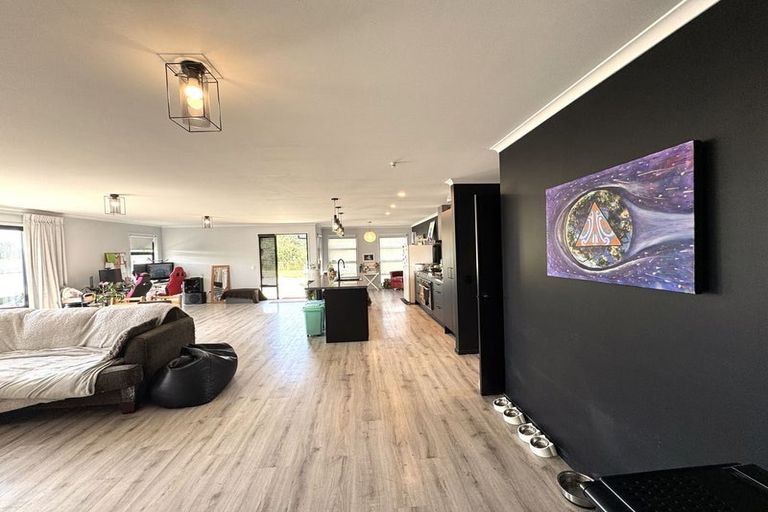 Photo of property in 24 Saint Catherine Street, Kaitangata, 9210