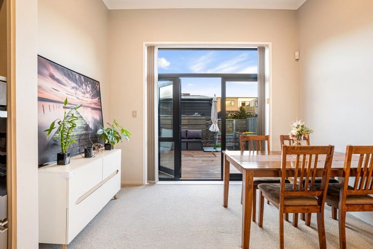 Photo of property in 113 Hobsonville Point Road, Hobsonville, Auckland, 0616