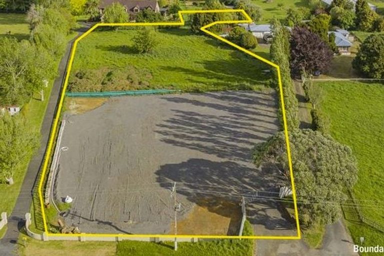 Photo of property in 245 Linwood Road, Karaka, Papakura, 2580