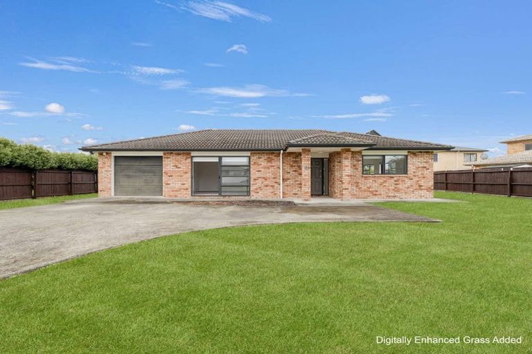 Photo of property in 19 Aitkenhead Court, Parakai, 0830
