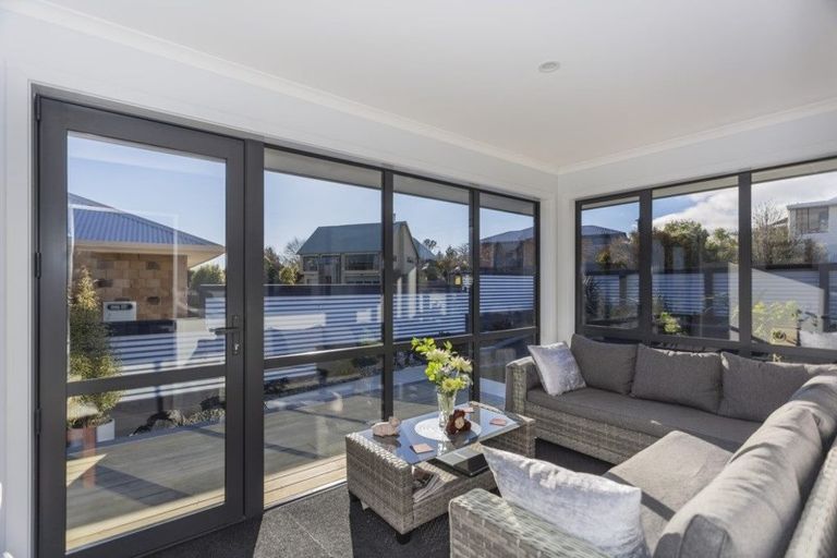 Photo of property in 13 Grove Avenue, Weston, Oamaru, 9401