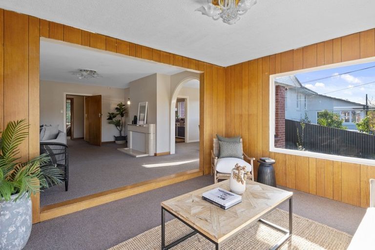 Photo of property in 3 Deloraine Street, Somerfield, Christchurch, 8024