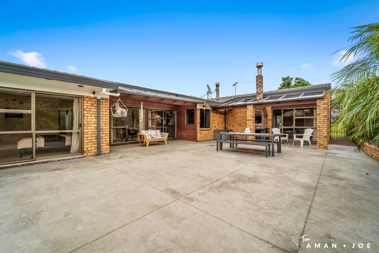 Photo of property in 6 Muscat Place, Henderson, Auckland, 0612