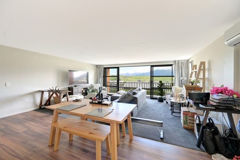 Photo of property in 29a Rannoch Drive, Jacks Point, Queenstown, 9371