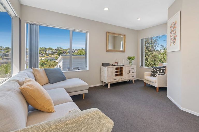 Photo of property in 682c Beach Road, Browns Bay, Auckland, 0630