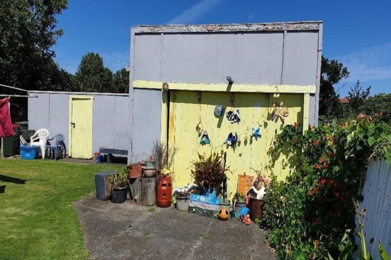 Photo of property in 13 Manchester Street, Patea, 4520