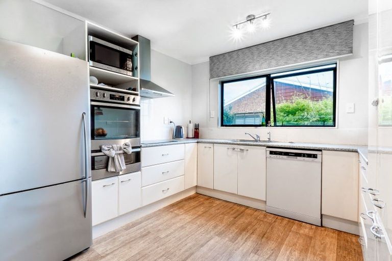 Photo of property in 196 Pukehina Parade, Pukehina, Te Puke, 3189