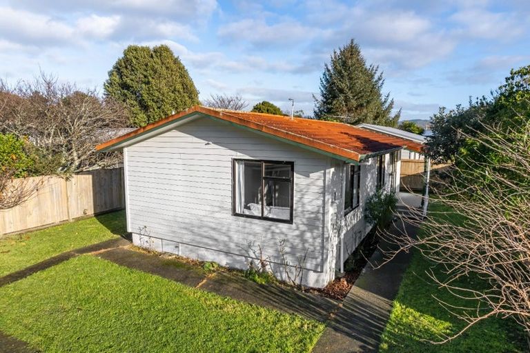 Photo of property in 193a Whites Line East, Waiwhetu, Lower Hutt, 5010