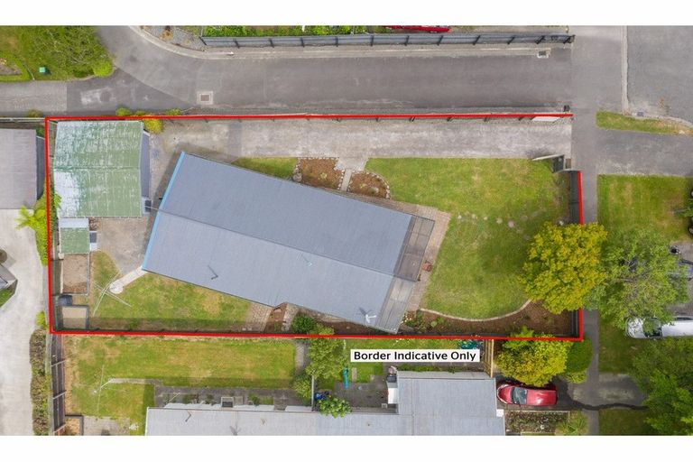 Photo of property in 41 Barnes Road, Redwood, Christchurch, 8051