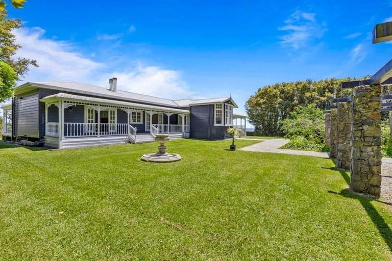 Photo of property in 112 Rodney Road, Whangateau, Warkworth, 0985