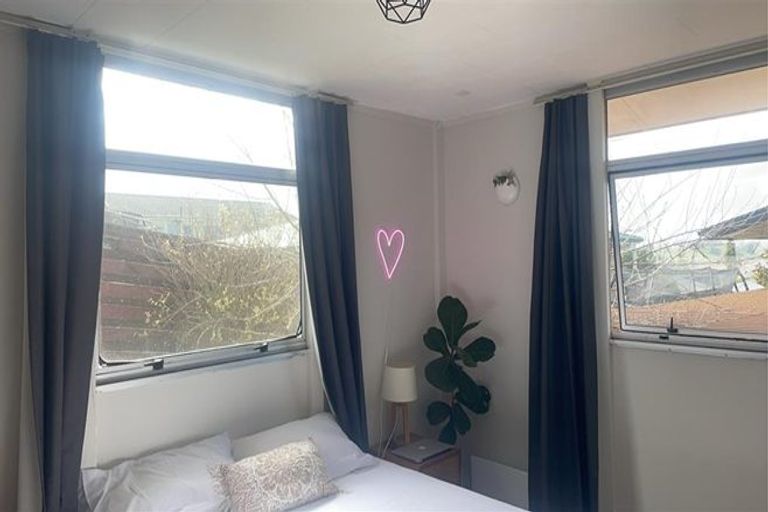 Photo of property in 18 Hillcrest Street, Tirau, 3410