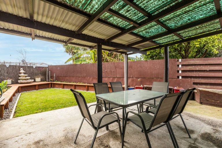 Photo of property in 10 Wallis Place, Onekawa, Napier, 4110