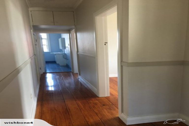 Photo of property in 58 Brougham Street, Mount Victoria, Wellington, 6011