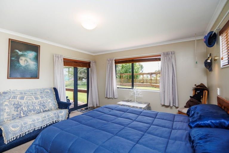 Photo of property in 10 Green Road, Awahuri, Palmerston North, 4479