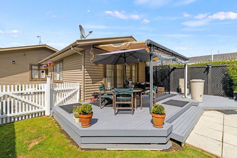 Photo of property in 26 Wanganui Road, Marton, 4710