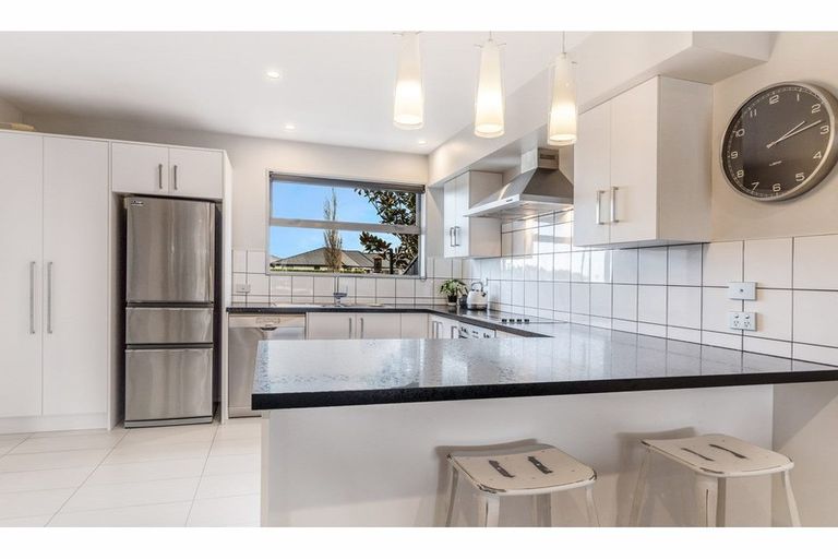 Photo of property in 46 Caulfield Avenue, Halswell, Christchurch, 8025