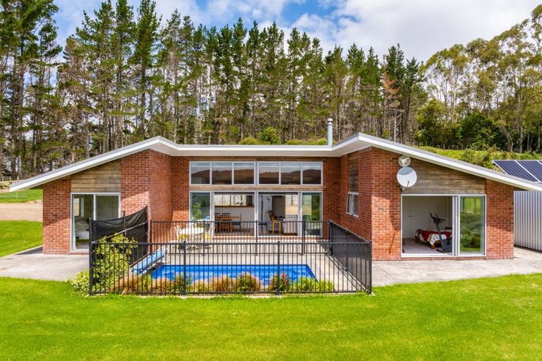 Photo of property in 11 Arcadian Lane, Waipu, 0582