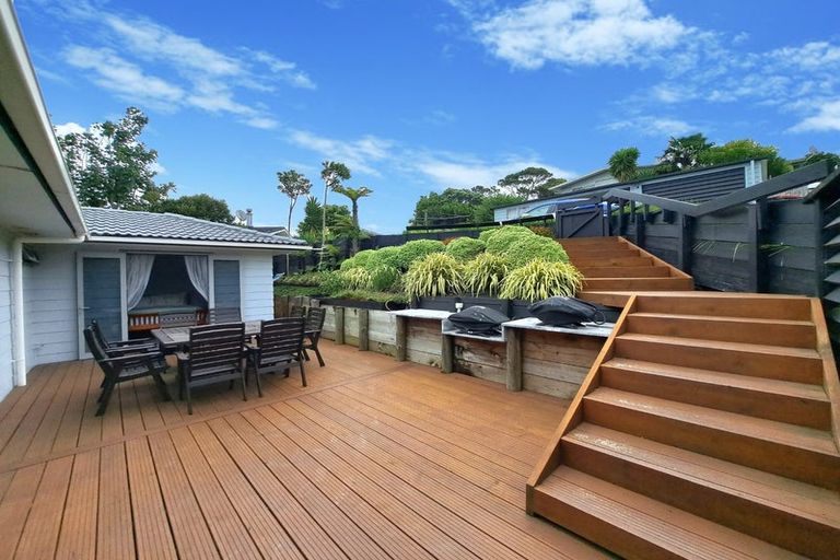 Photo of property in 118 Canongate Street, Birkdale, Auckland, 0626