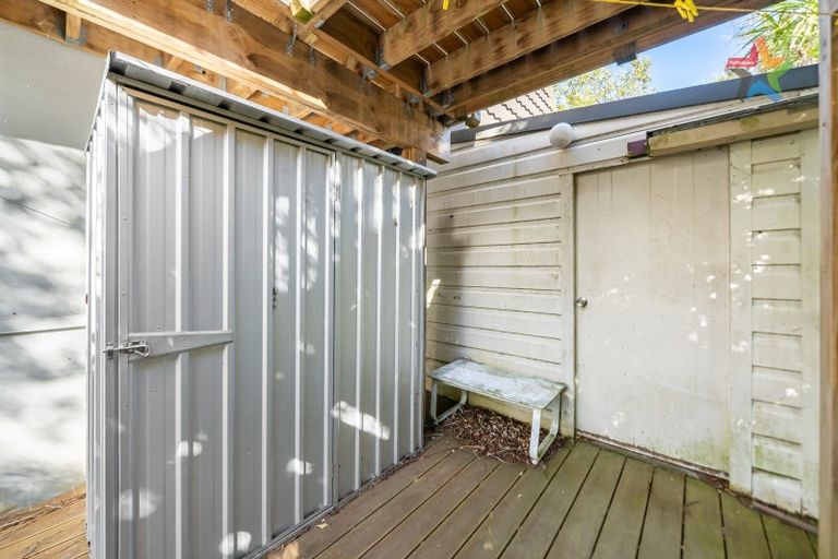 Photo of property in 94 Normandale Road, Normandale, Lower Hutt, 5010