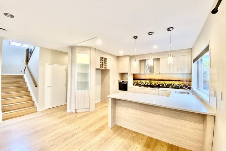 Photo of property in 65 Kerrykeel Drive, Flat Bush, Auckland, 2019