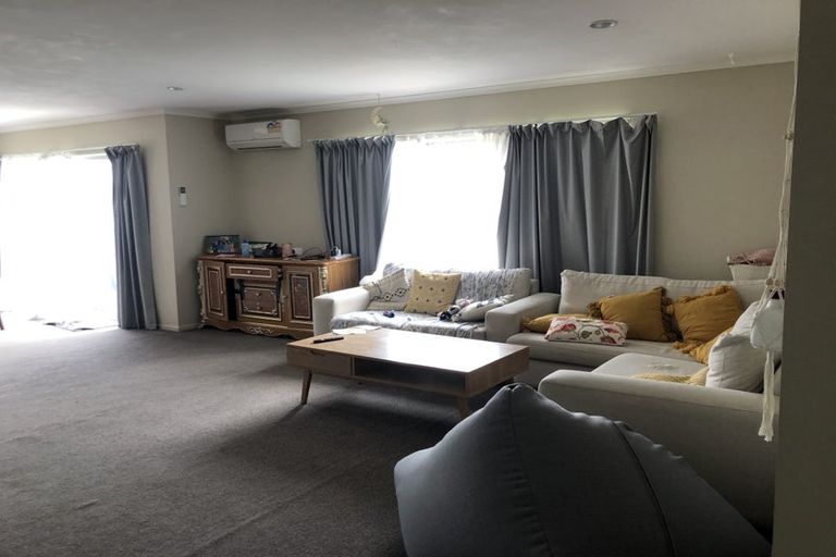 Photo of property in 55b Kenderdine Road, Papatoetoe, Auckland, 2025