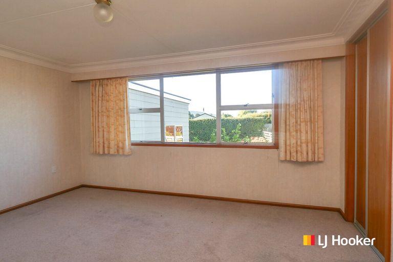 Photo of property in 24 Burraness Street, Palmerston, 9430