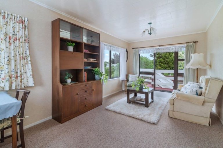 Photo of property in 134 Kawaha Point Road, Kawaha Point, Rotorua, 3010
