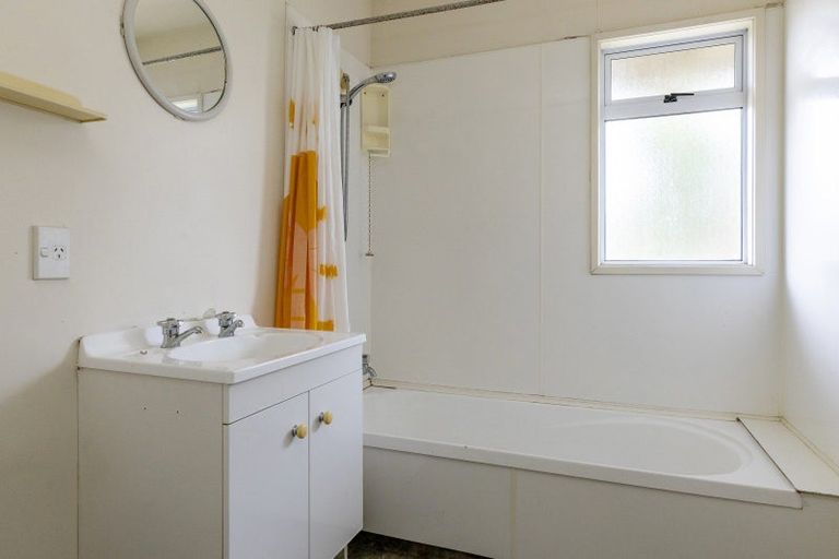 Photo of property in 10 Rangatira Street, Taupo, 3330