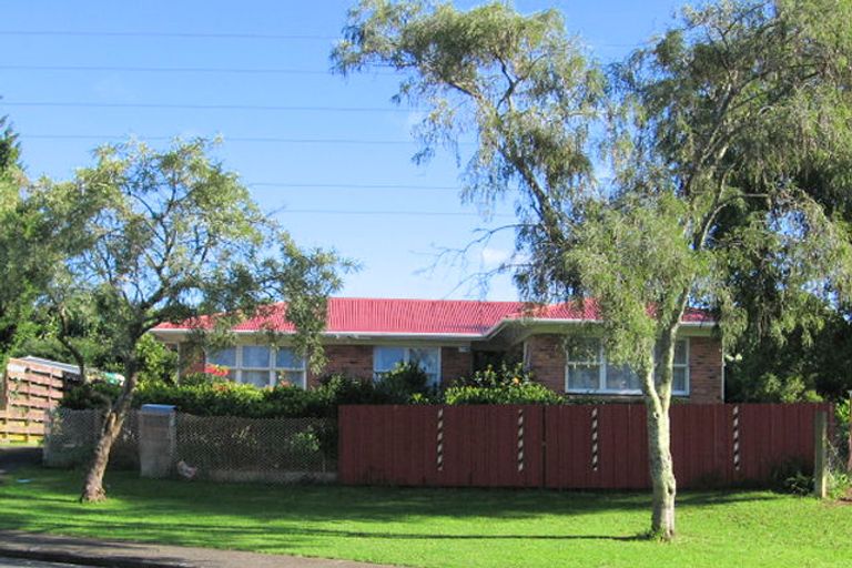 Photo of property in 23 Whitley Crescent, Otara, Auckland, 2023