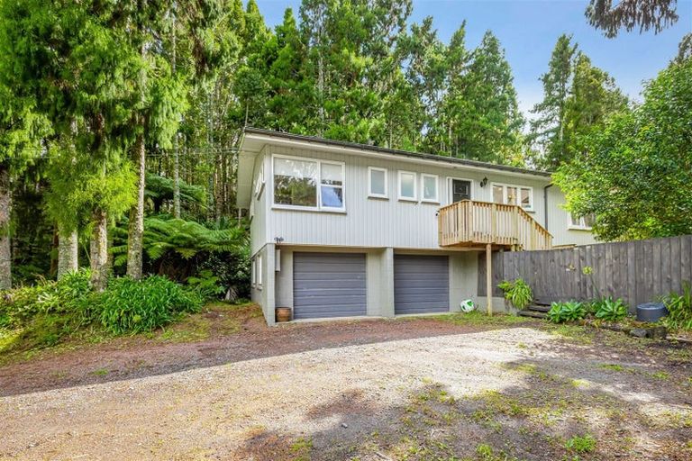 Photo of property in 307 Huia Road, Titirangi, Auckland, 0604